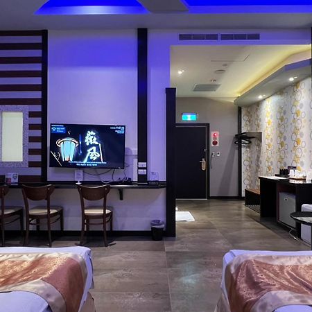 Wei Feng Exquisite Motel Pintung Branch Pingtung Ngoại thất bức ảnh