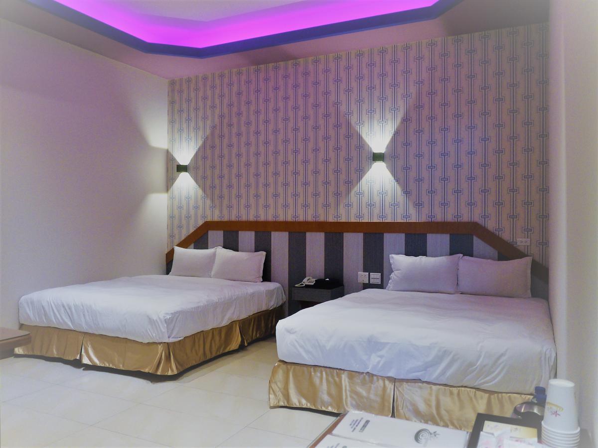 Wei Feng Exquisite Motel Pintung Branch Pingtung Ngoại thất bức ảnh